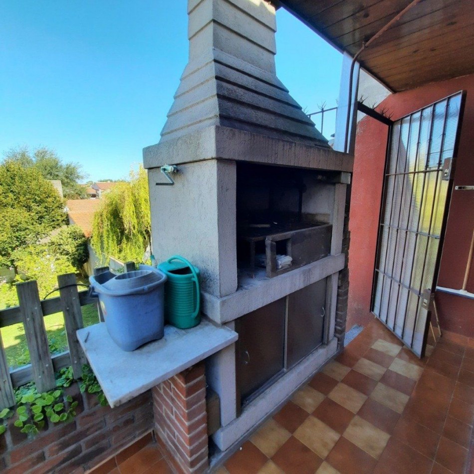 Chalet en Ph con garaje doble y parque