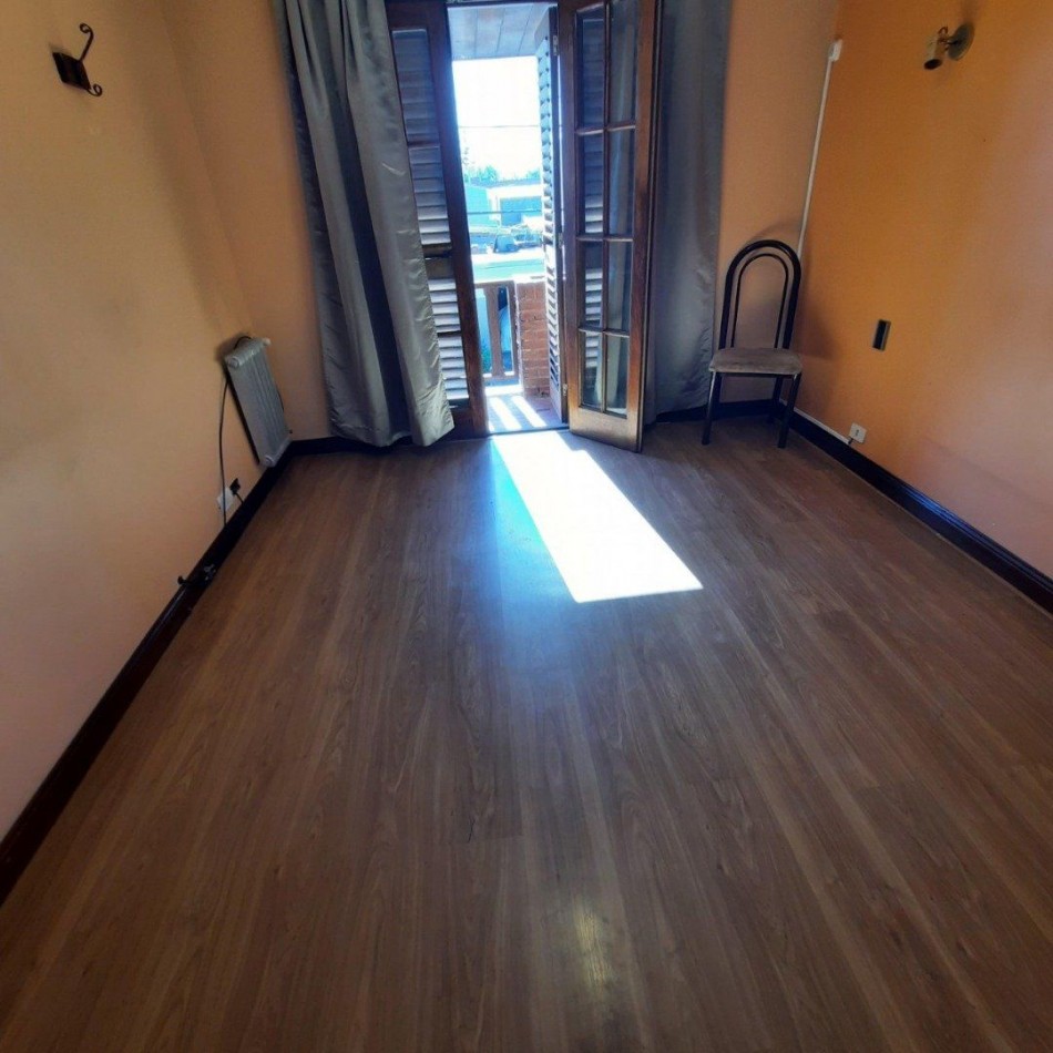 Chalet en Ph con garaje doble y parque