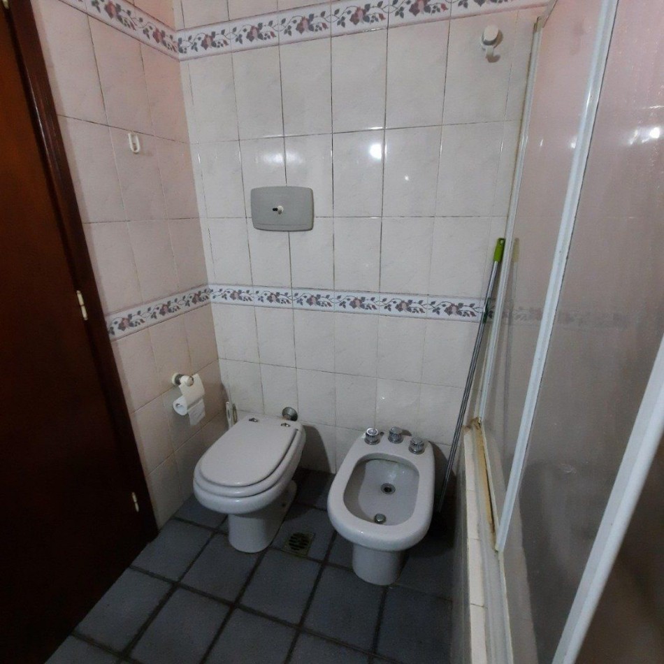 Chalet en Ph con garaje doble y parque
