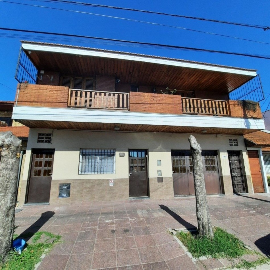 Chalet en Ph con garaje doble y parque