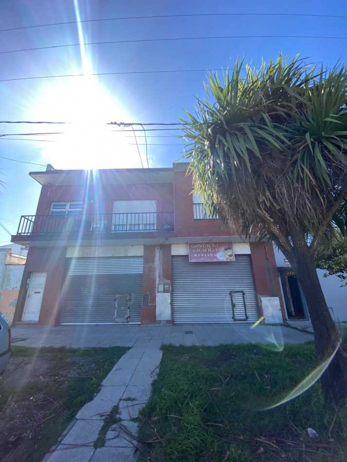 Venta local comercial sobre Av Colon