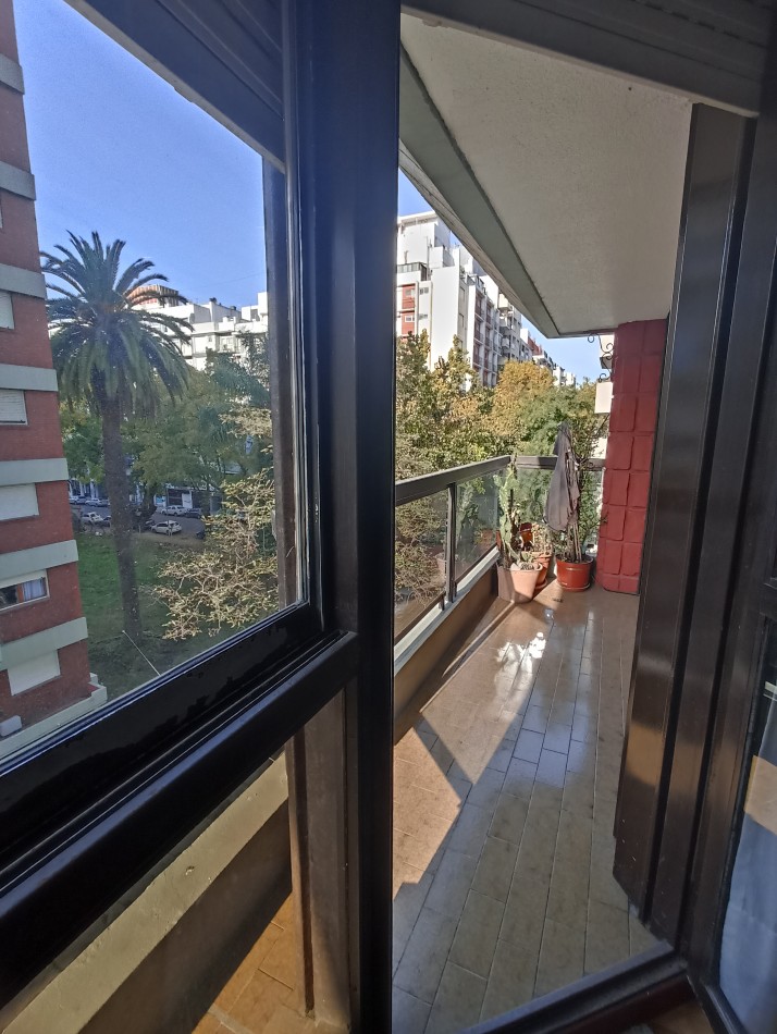 3 ambientes c/ dep. y cochera, zona Tribunales