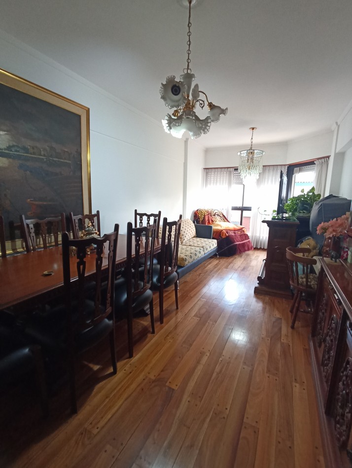 3 ambientes c/ dep. y cochera, zona Tribunales