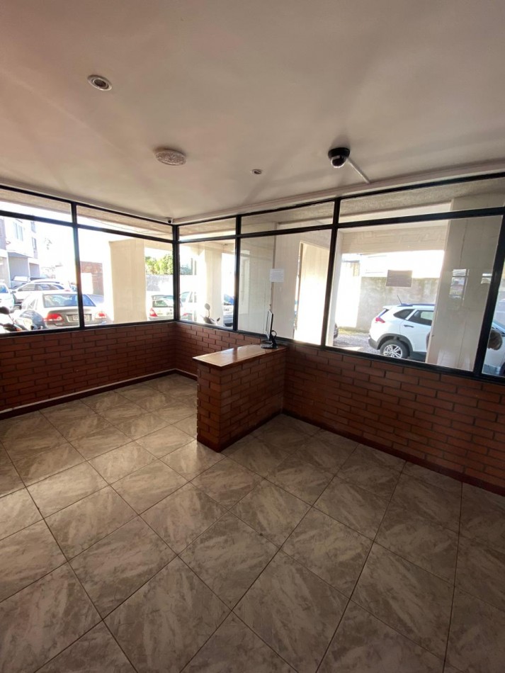 3 ambientes en San Jose, con espacio de cochera