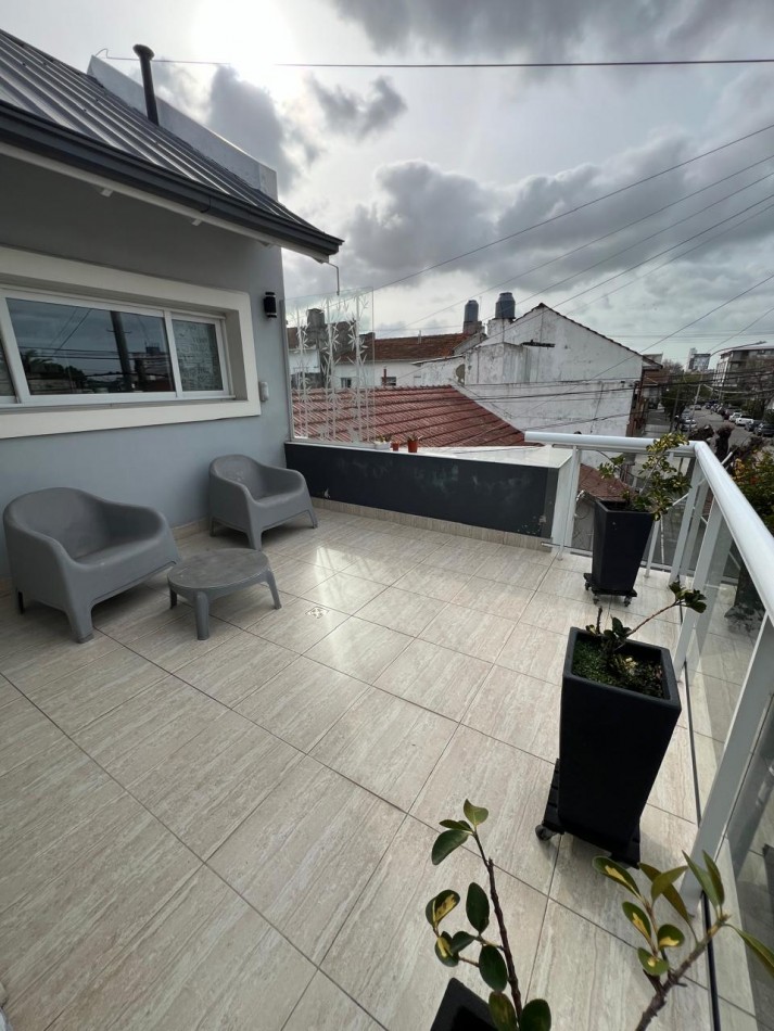 Chalet 4 ambientes + LOCAL COMERCIAL zona Peralta Ramos Oeste
