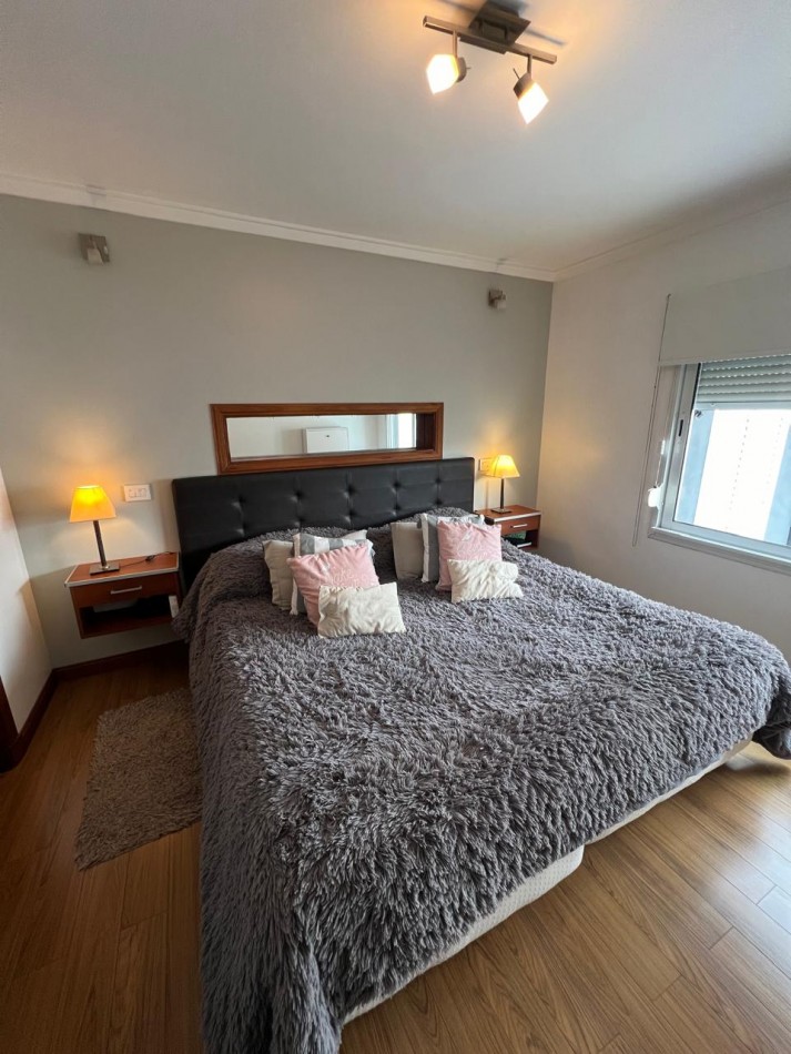 Chalet 4 ambientes + LOCAL COMERCIAL zona Peralta Ramos Oeste