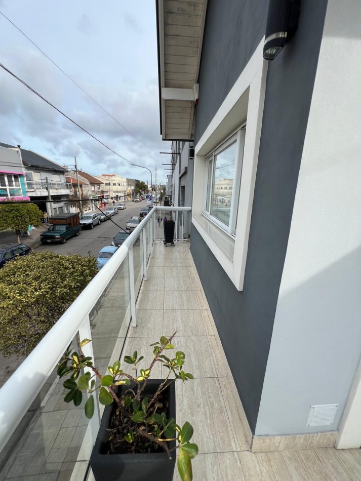 Chalet 4 ambientes + LOCAL COMERCIAL zona Peralta Ramos Oeste