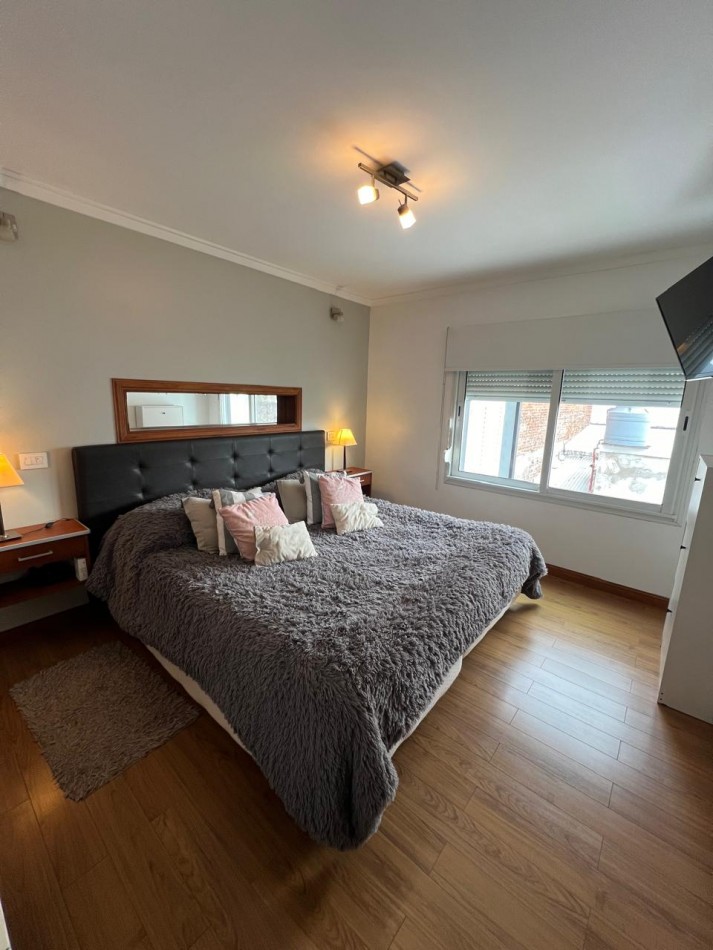 Chalet 4 ambientes + LOCAL COMERCIAL zona Peralta Ramos Oeste