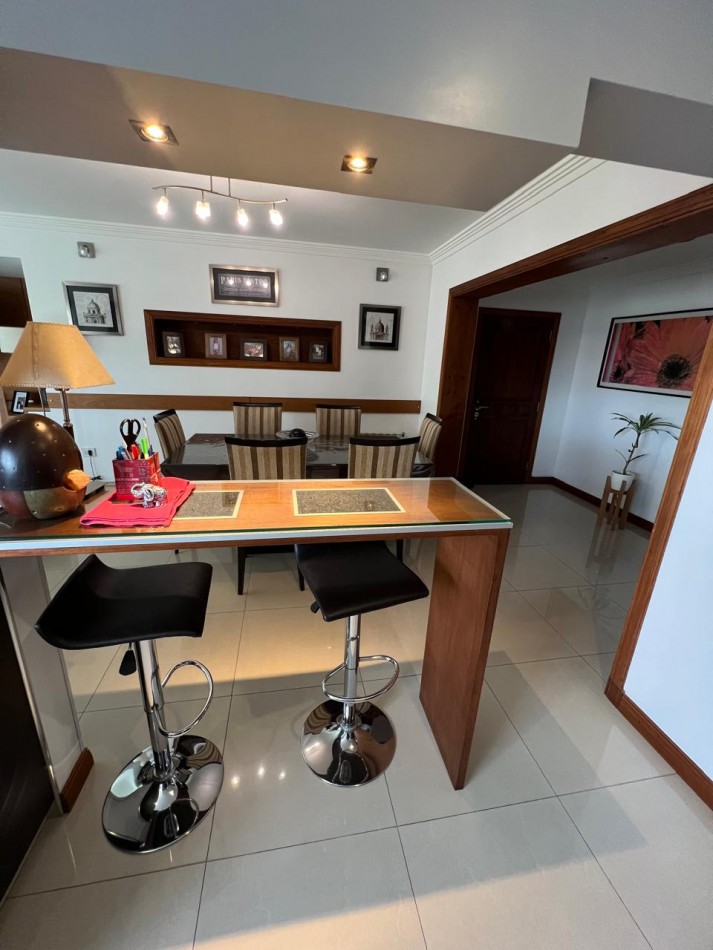 Chalet 4 ambientes + LOCAL COMERCIAL zona Peralta Ramos Oeste
