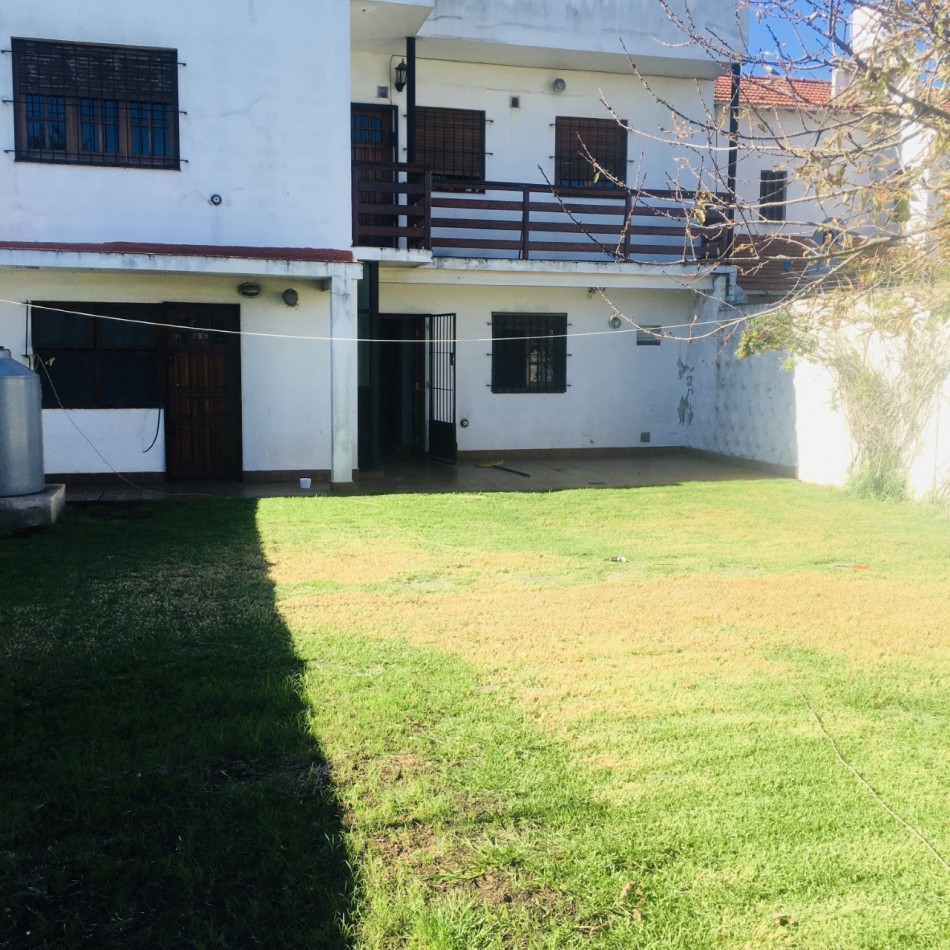 Venta inmueble en block con renta. Inversion segura!