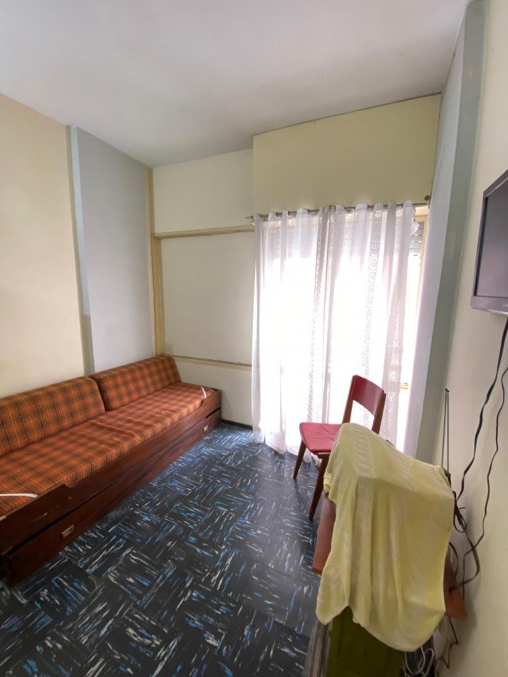 OPORTUNIDAD Ambiente contrafrente, zona Paseo Aldrey