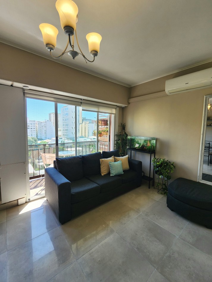 Departamento 3 ambientes con balcon, Microcentro