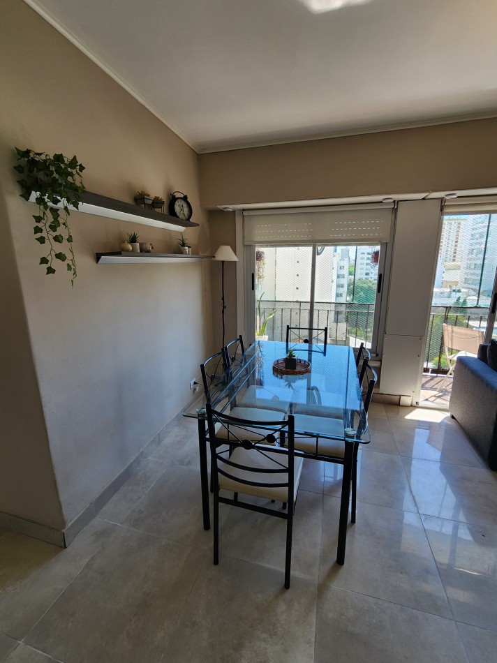 Departamento 3 ambientes con balcon, Microcentro