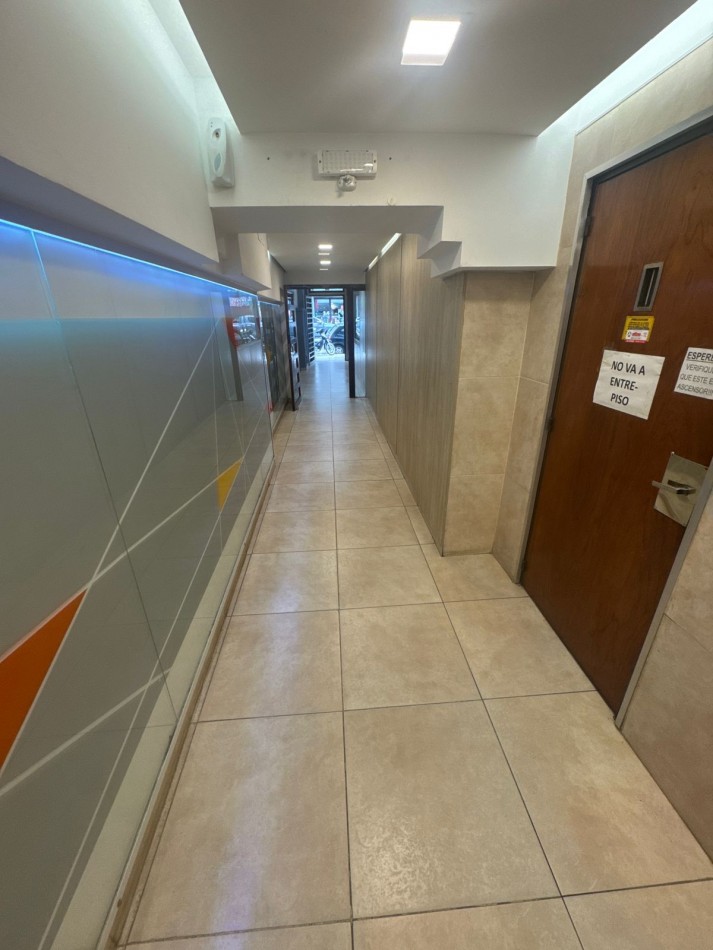 Oficina en venta, en el centro de Mar del Plata