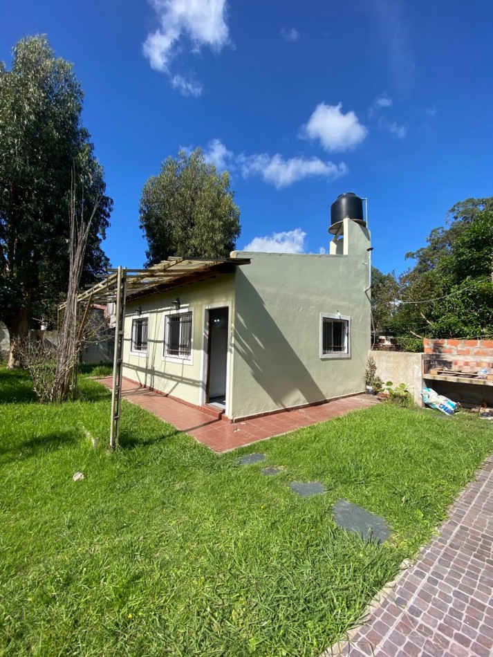 ALQUILER 24 meses PH 1 ambiente con cochera y parque BARRIO ATLANTIDA SANTA CLARA