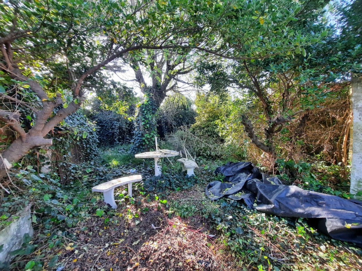Casa a reciclar o demoler, zona Los Pinares