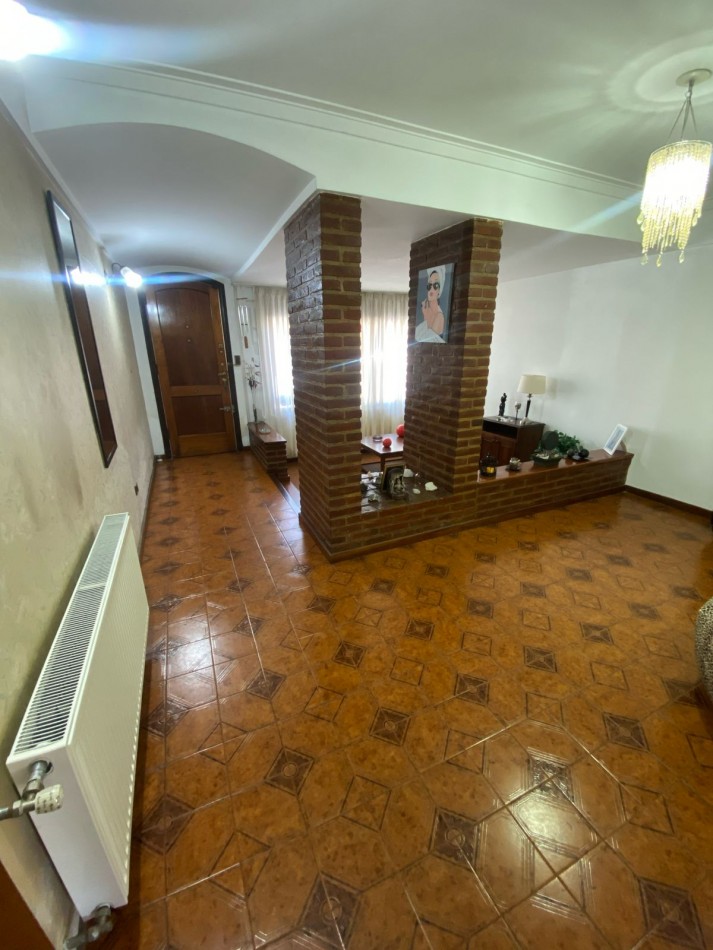 Ph tipo chalet con 2 viviendas, zona San Juan