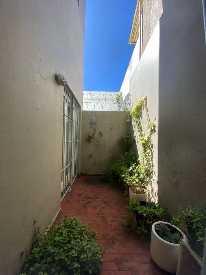 Ph tipo chalet con 2 viviendas, zona San Juan