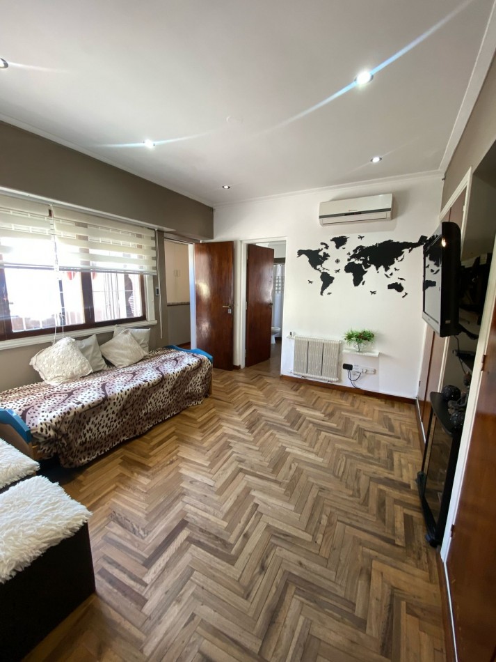 Ph tipo chalet con 2 viviendas, zona San Juan