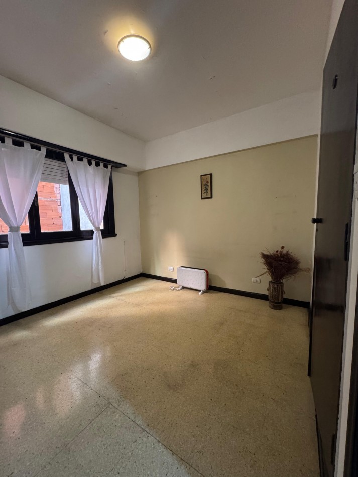 Alquiler 24 meses - Depto 3 amb con balcon a la calle Z/ Paseo Aldrey