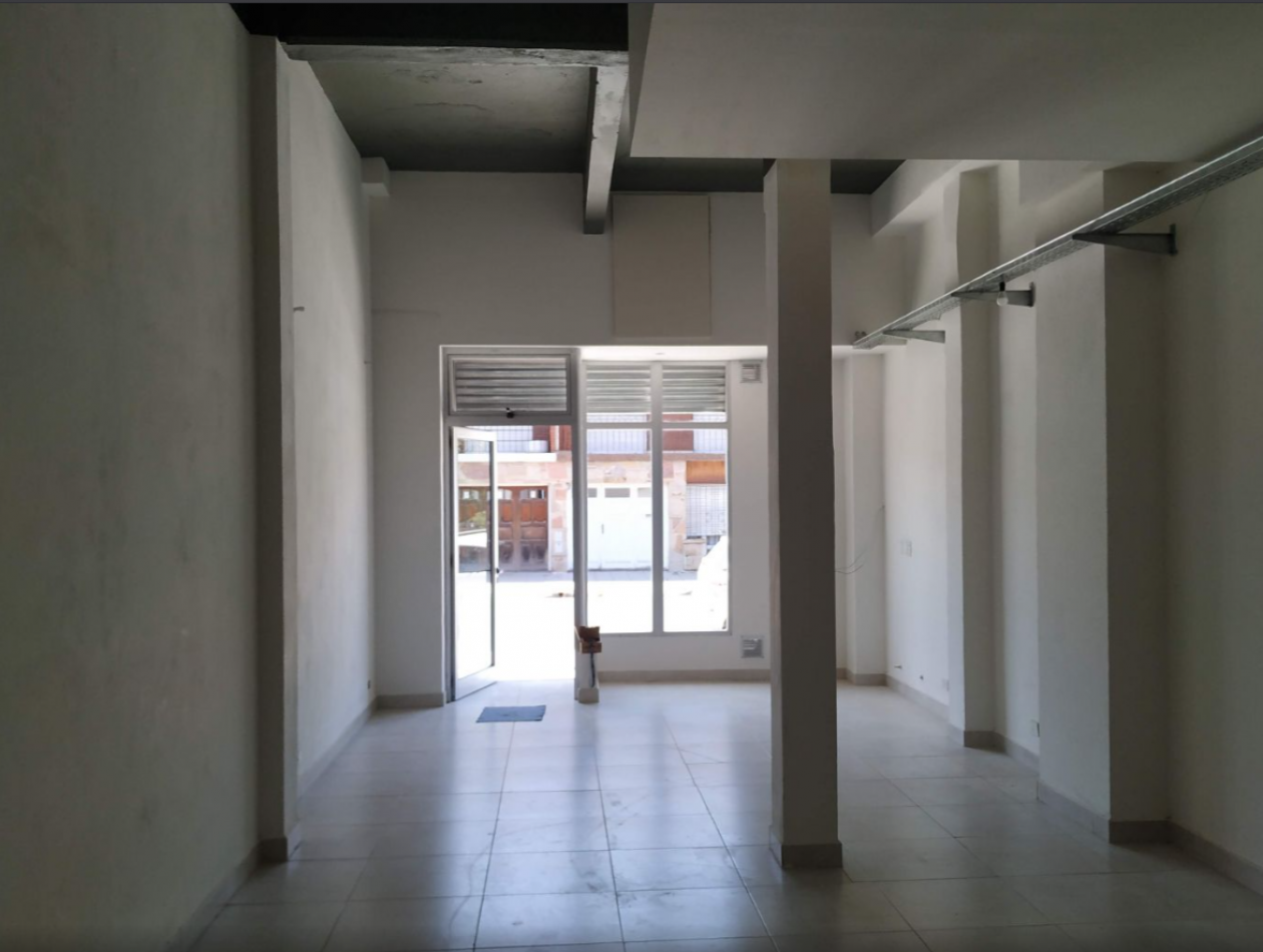 Local en venta, barrio Chauvin 