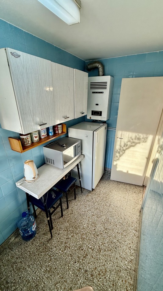2 ambientes al frente con balcon, zona Guemes 