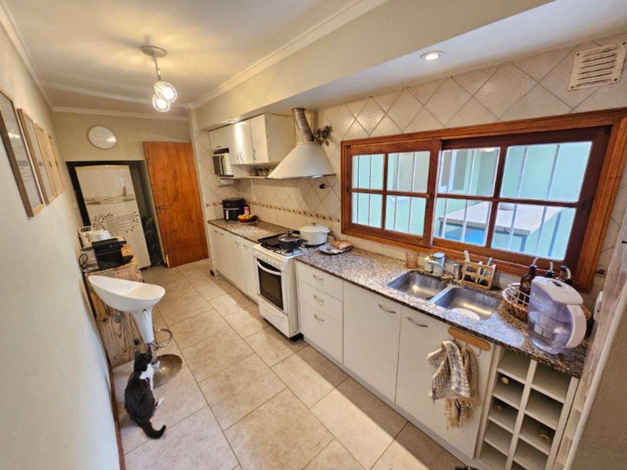 Duplex 4 ambientes c/ patio y garage, barrio Zacagnini 