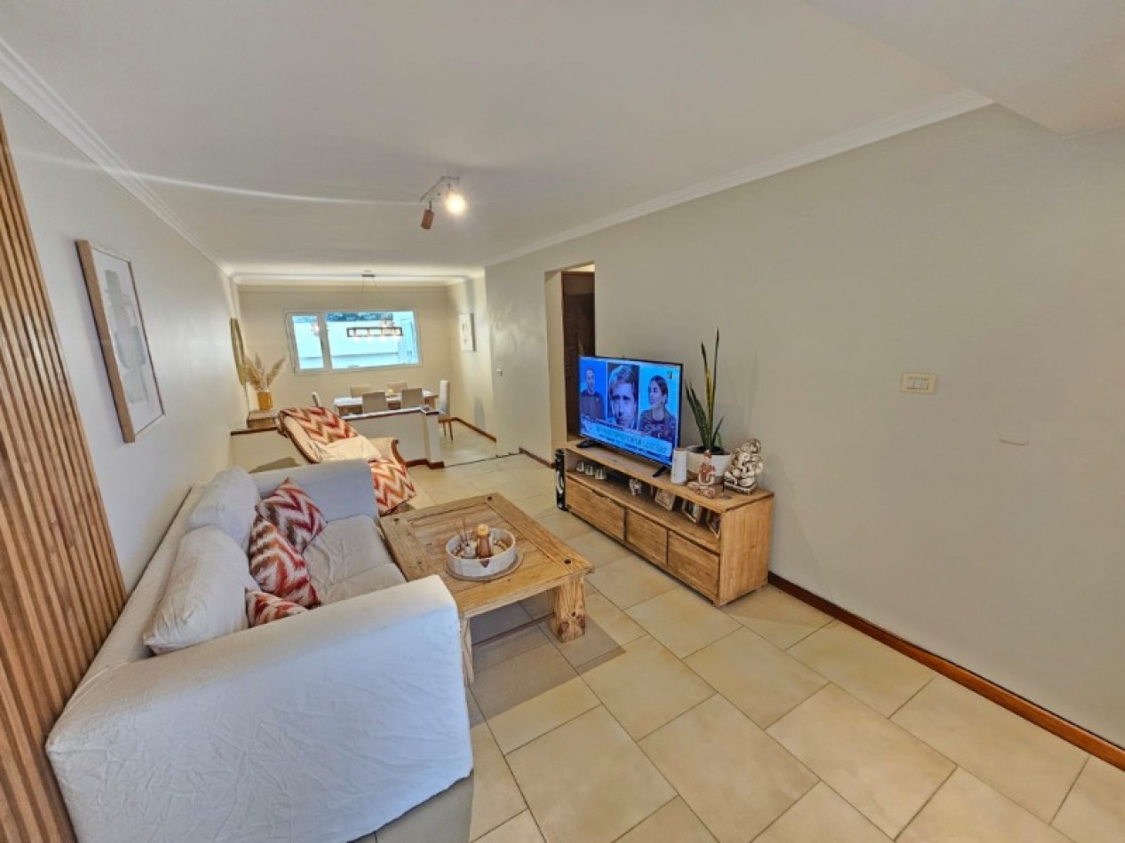 Duplex 4 ambientes c/ patio y garage, barrio Zacagnini 