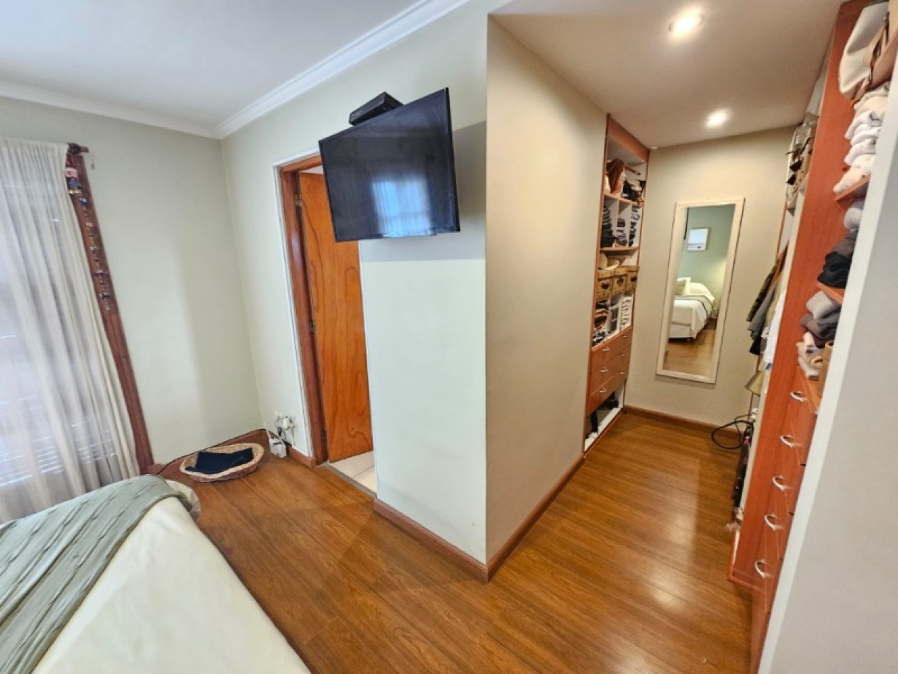 Duplex 4 ambientes c/ patio y garage, barrio Zacagnini 