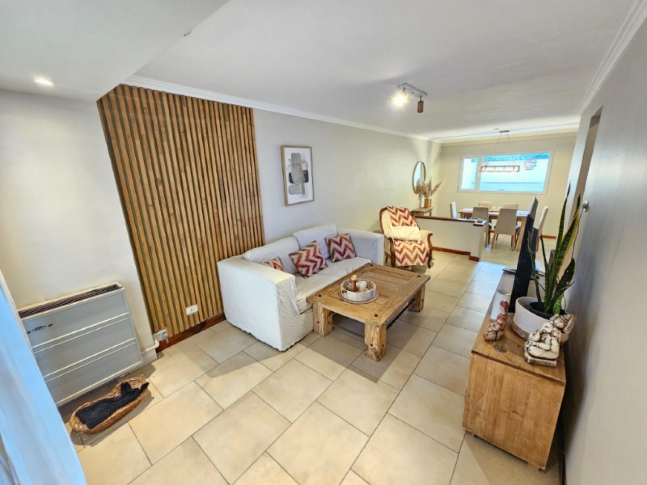 Duplex 4 ambientes c/ patio y garage, barrio Zacagnini 