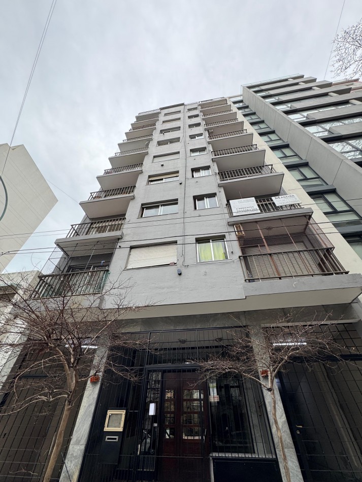 2 amb c/ dependencia, patio y espacio de cochera, zona Paseo Aldrey