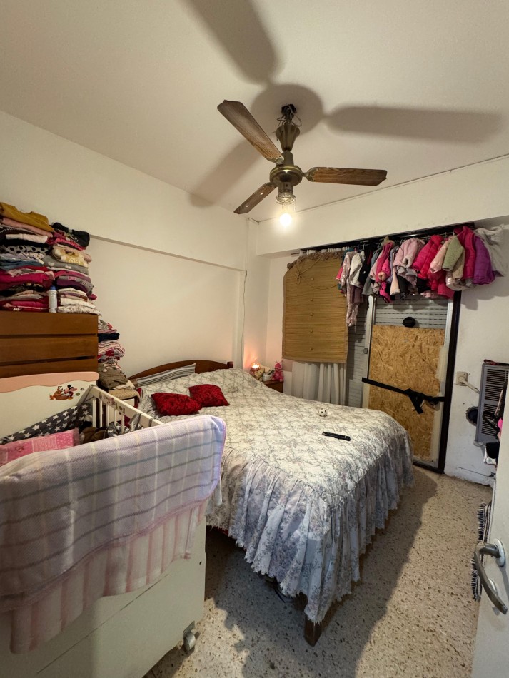 2 amb c/ dependencia, patio y espacio de cochera, zona Paseo Aldrey