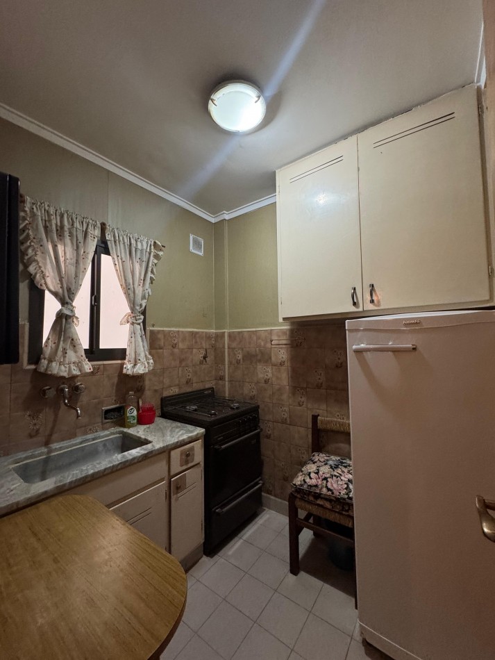 Departamento 2 amb con balcon  Z/ Plaza Colon- Alquiler 24 meses 