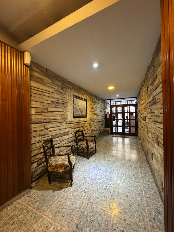 Departamento 2 amb con balcon  Z/ Plaza Colon- Alquiler 24 meses 
