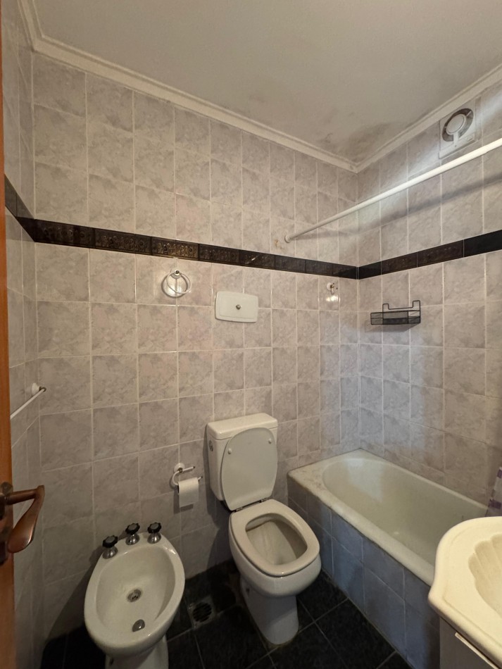 Departamento 2 amb con balcon  Z/ Plaza Colon- Alquiler 24 meses 