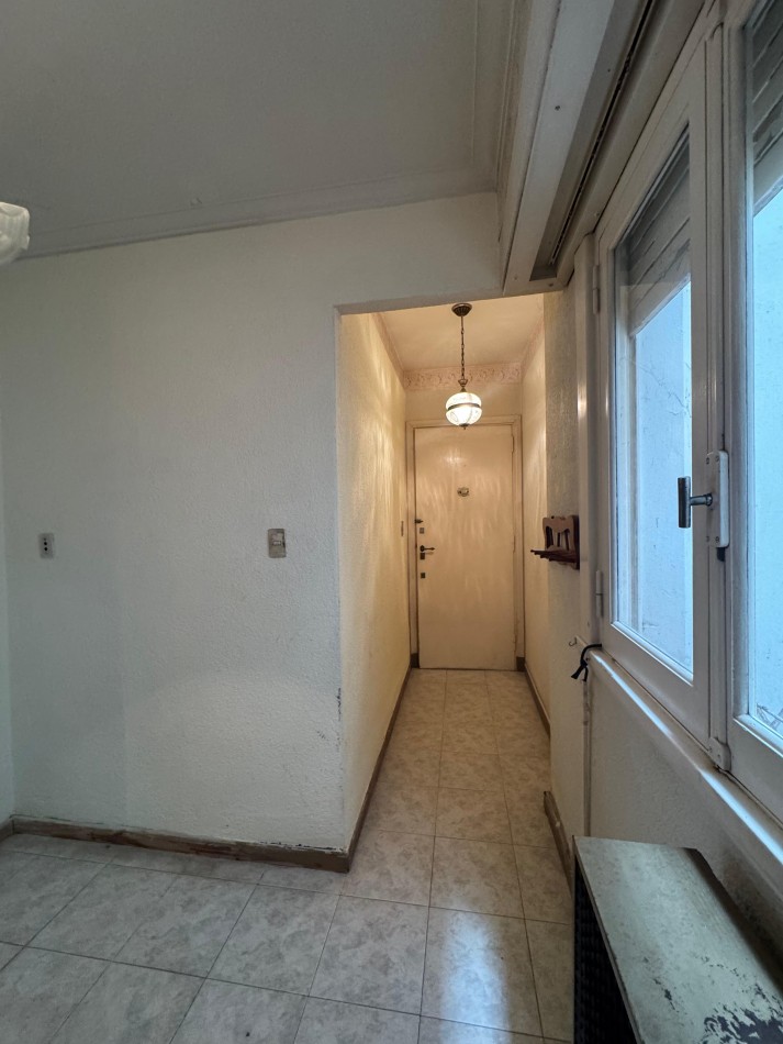 Departamento 2 amb con balcon  Z/ Plaza Colon- Alquiler 24 meses 