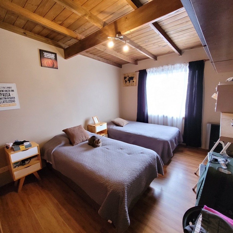 Duplex moderno 3 ambientes, barrio Los Pinares