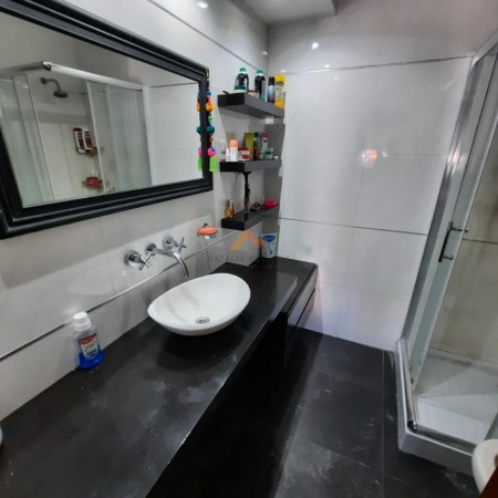 Piso 5 amb c/ cochera y quincho, Plaza Mitre