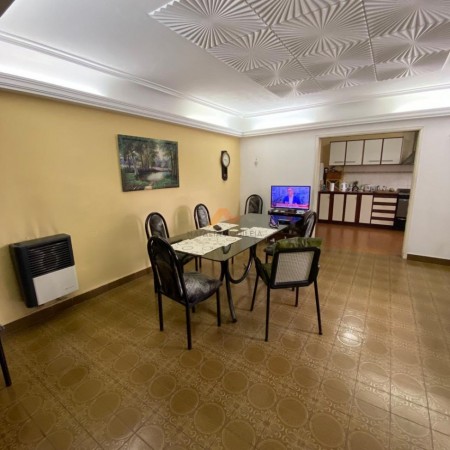 VENTA Ph 4 amb + depto, barrio El Progreso