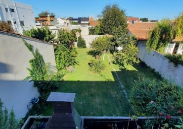 Chalet en Ph con garaje doble y parque