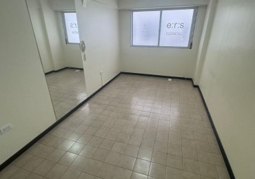 Oficina en venta, en el centro de Mar del Plata 