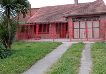 Casa 3 amb a reciclar Z/ Bosque Alegre 