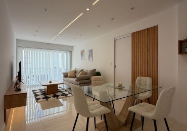 3 ambientes con dependencia a la calle con balcon 