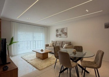 3 ambientes a la calle con balcon, Zona Centro